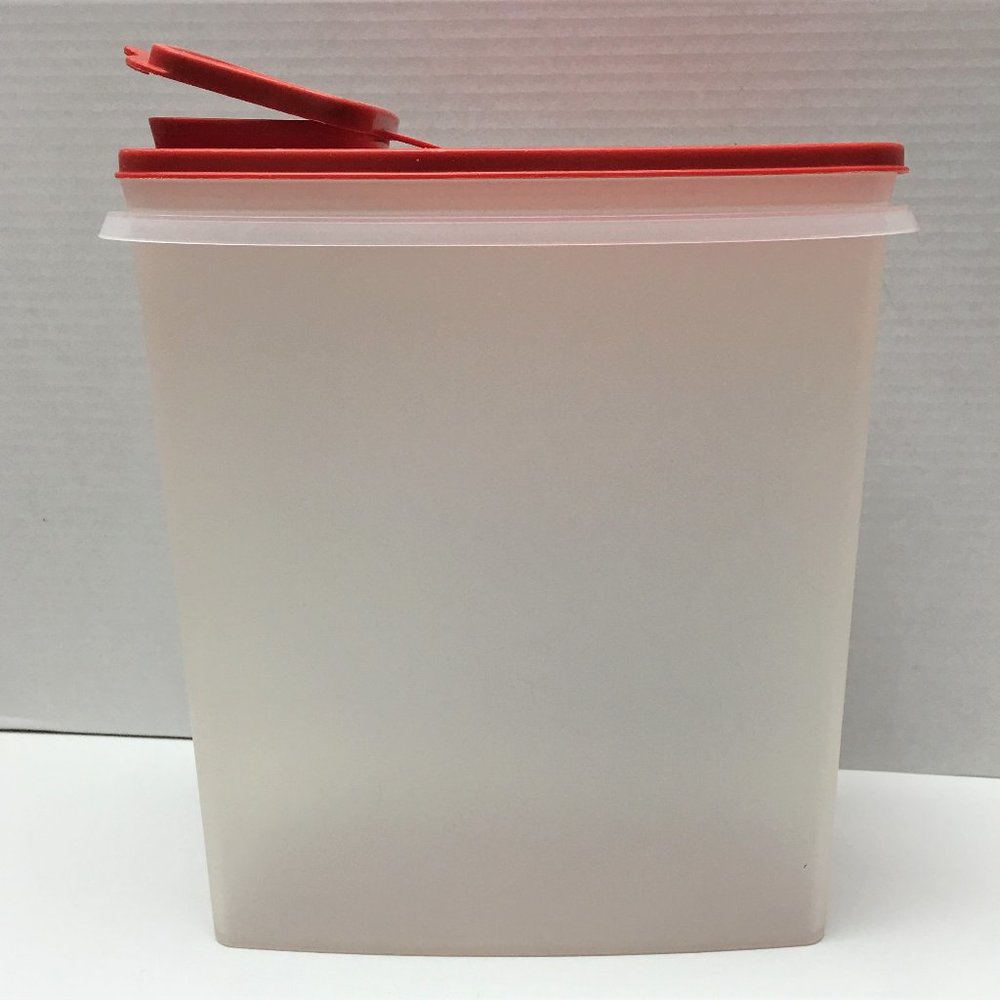 Tupperware Super Cereal Storer with Poppy Seal